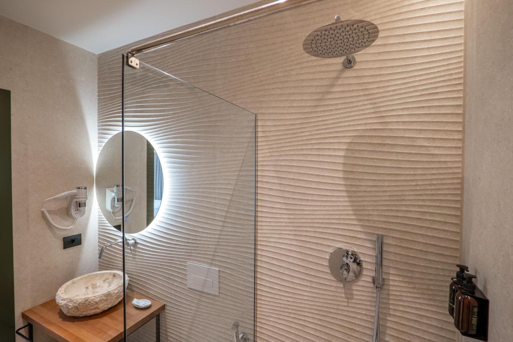 Kamara Rooms Sarandë Værelse billede