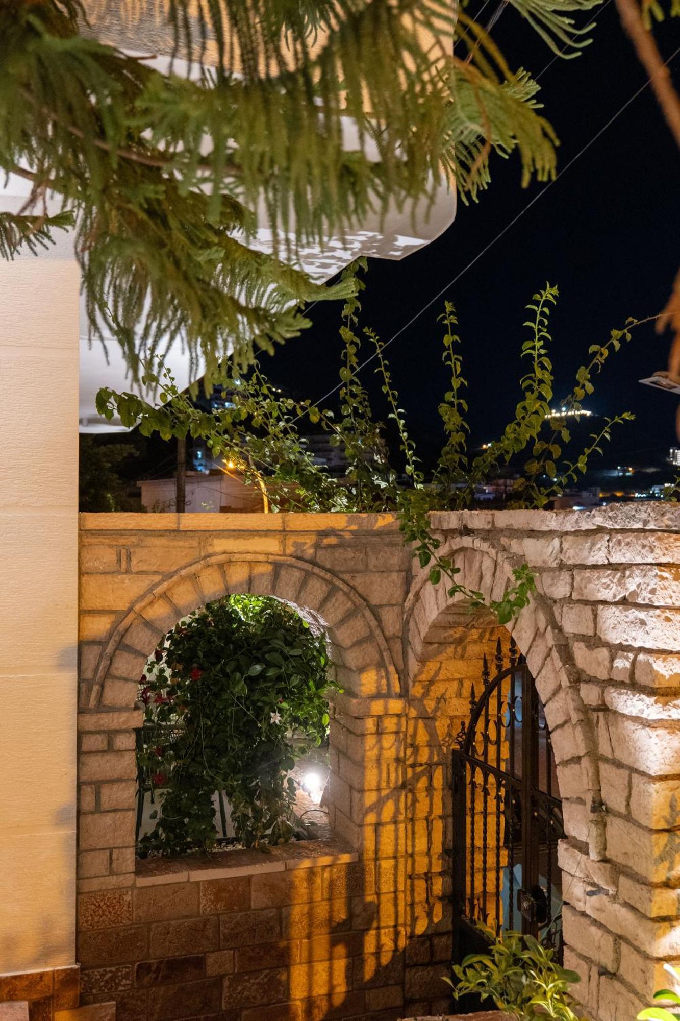 Kamara Rooms Sarandë Eksteriør billede